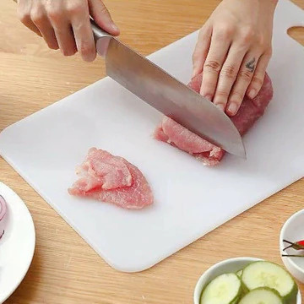 plastic cutting chopping board